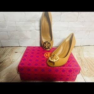 COPY - Tory Burch Chelsea wedges